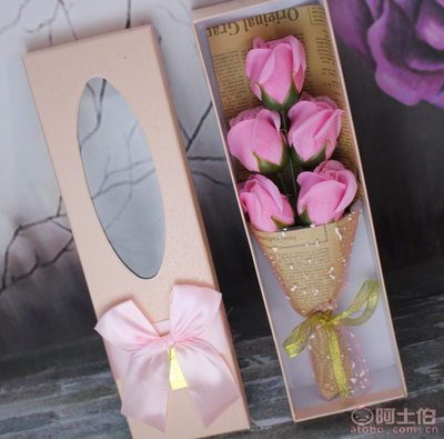 【佐玫母親節(jié)5朵香皂花玫瑰禮盒花束生日禮物七夕情人節(jié)禮品廠家】深圳市龍崗區(qū)蘭藝坊工藝禮品廠 - 產(chǎn)品庫(kù)